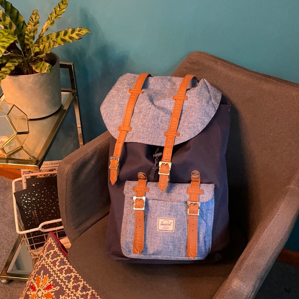 Herschel Little America